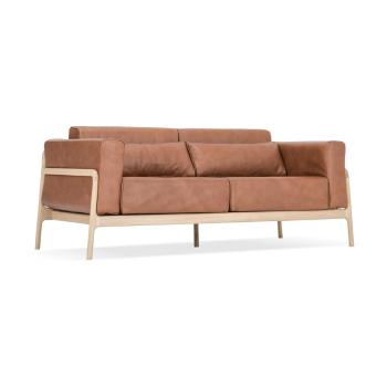 Karmelowa sofa z bawolej skóry z konstrukcją z litego drewna dębowego Gazzda Fawn, 180 cm