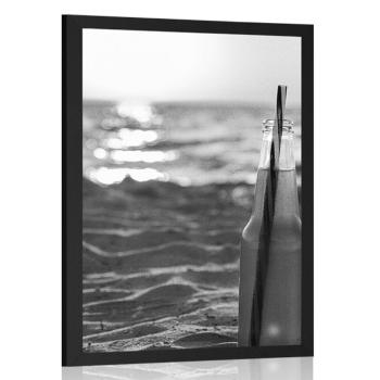 Plakat orzeźwiający napój na plaży w czerni i bieli - 30x45 silver