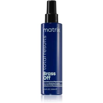 Matrix Total Results Brass off spray do włosów neutralizująca żółtawe odcienie