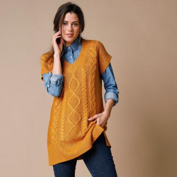 Sweter tunika z wzorem, krótkie rękawy - miodowy - Rozmiar 34/36
