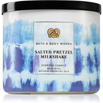 Bath & Body Works Salted Pretzel Milkshake świeczka zapachowa 411 g