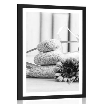 Plakat z passe-partout medytacja i wellness martwa natura w czerni i bieli - 20x30 silver