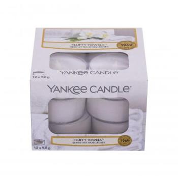 Yankee Candle Fluffy Towels 117,6 g świeczka zapachowa unisex Uszkodzone pudełko