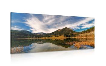 Obraz jezioro pod wzgórzami - 100x50