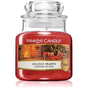 Yankee Candle Holiday Hearth świeczka zapachowa 104 g