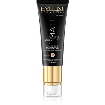 Eveline Cosmetics Matt My Day podkład o przedłużonej trwałości odcień 02 Natural 40 ml