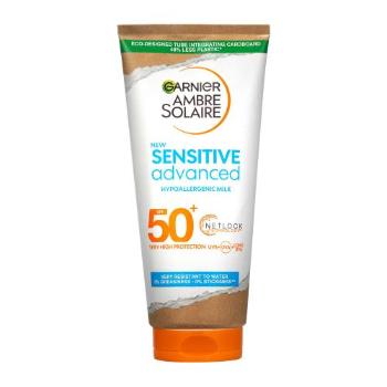 Garnier Ambre Solaire Sensitive Advanced Hypoallergenic Milk SPF50+ 200 ml preparat do opalania ciała unisex