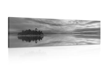 Obraz bezludna wyspa w wersji czarno-białej - 135x45