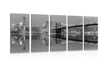 5-częściowy obraz odbicie Manhattanu w wodzie w wersji czarno-białej - 100x50
