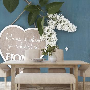 Fototapeta serce z cytatem - Home is where your heart is - 375x250