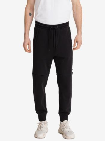 Calvin Klein Jeans Spodnie dresowe Czarny