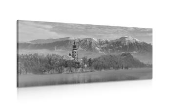 Obraz kościół nad jeziorem Bled w Słowenii w wersji czarno-białej