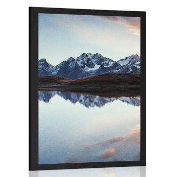 Plakat olśniewający zachód słońca nad górskim jeziorem - 40x60 black