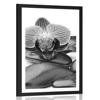 Plakat z passe-partout wellness kamenie w czerni i bieli - 60x90 silver