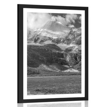 Plakat z passe-partout majestatyczny górski krajobraz w czerni i bieli - 30x45 black