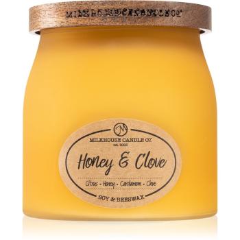 Milkhouse Candle Co. Sentiments Honey & Clove świeczka zapachowa 454 g