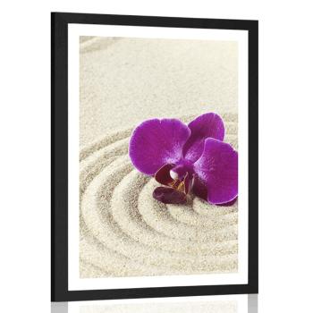 Plakat z passe-partout piaszczysty ogród zen z fioletową orchideą